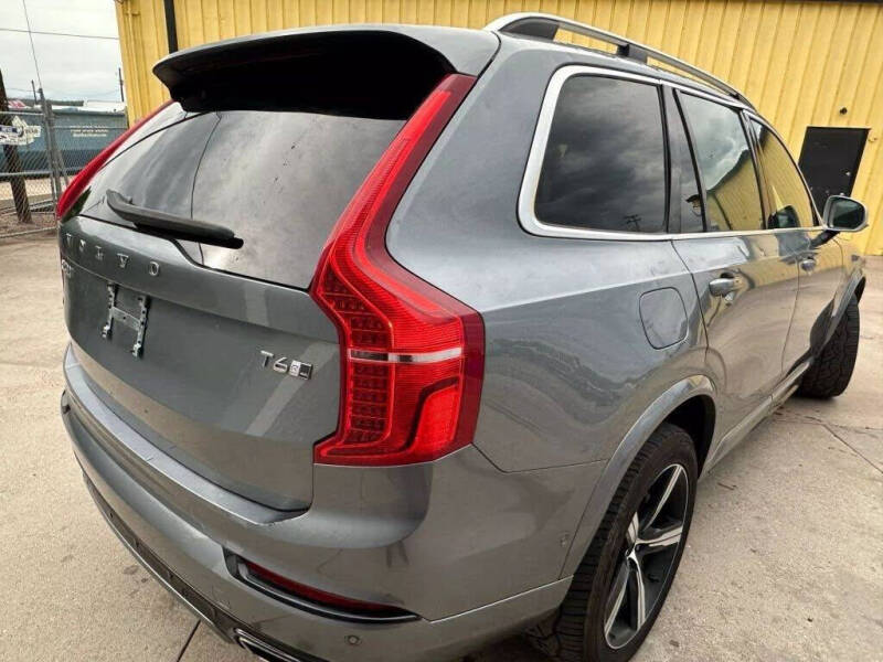 2019 Volvo XC90 T6 R-Design