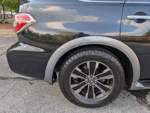 2017 Nissan Armada Platinum