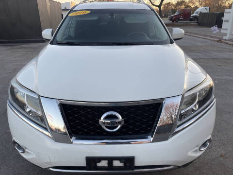 2016 Nissan Pathfinder SV