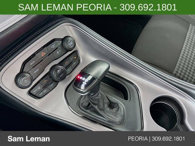 2023 Dodge Challenger SXT