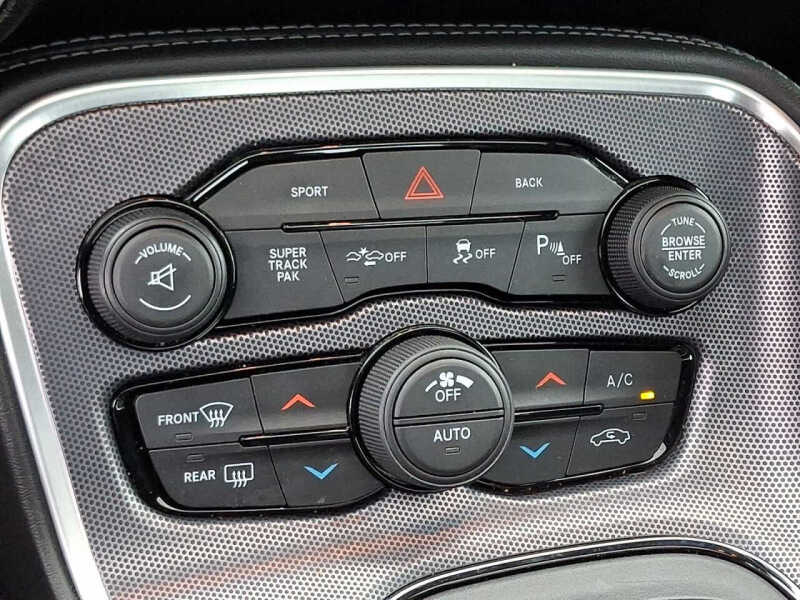 2016 Dodge Challenger R/T Scat Pack