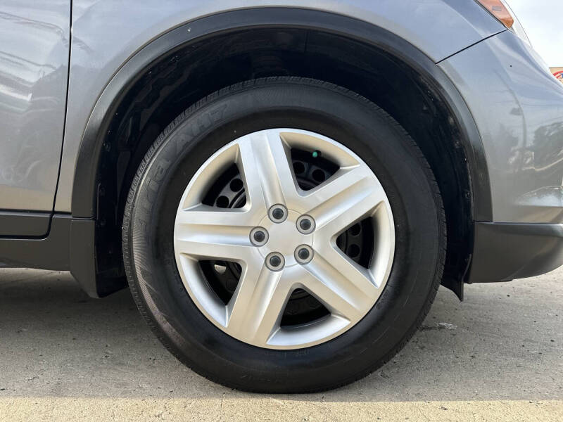 2017 Nissan Rogue S