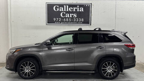 2017 Toyota Highlander SE