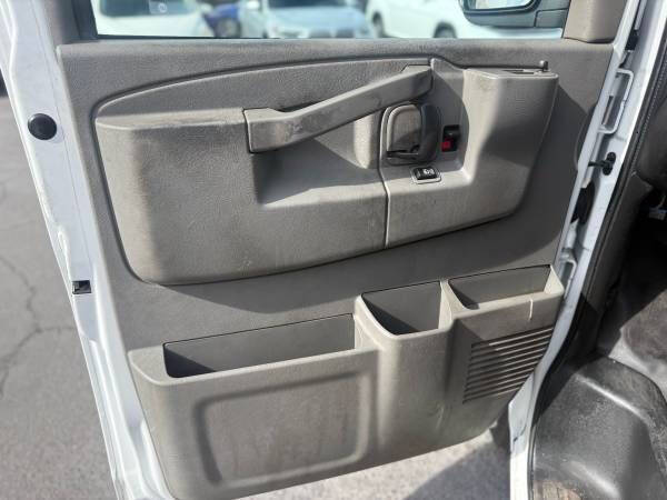 2021 Chevrolet Express 2500