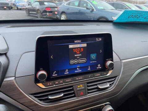 2023 Nissan Altima 2.5 SV