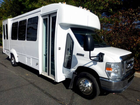 2014 Ford E-450