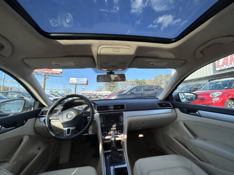 2012 Volkswagen Passat SE PZEV