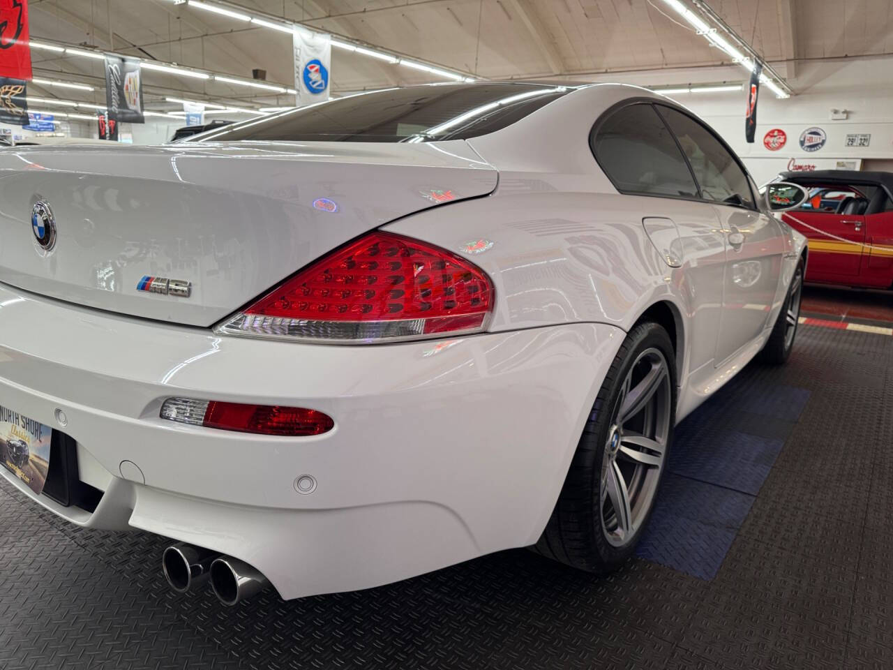 2007 BMW M6 28