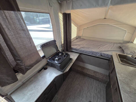 2019 Forest River Flagstaff MAC
