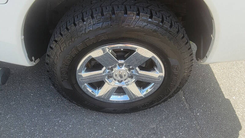 2011 Nissan Titan SL