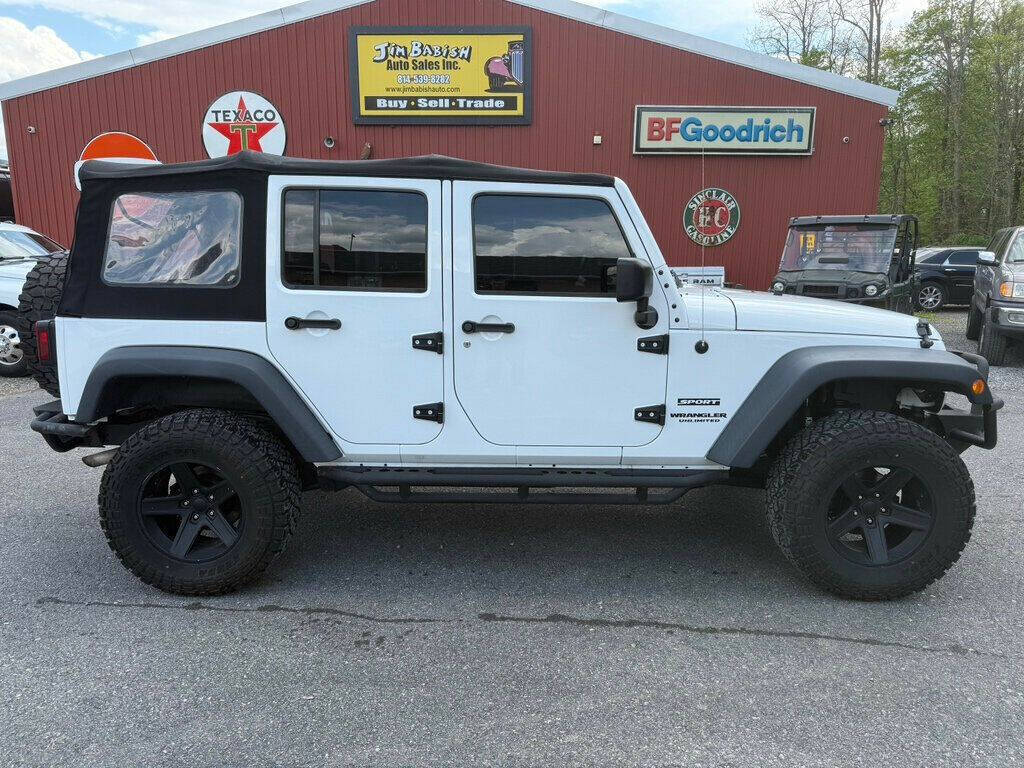 2015 Jeep Wrangler Unlimited 2