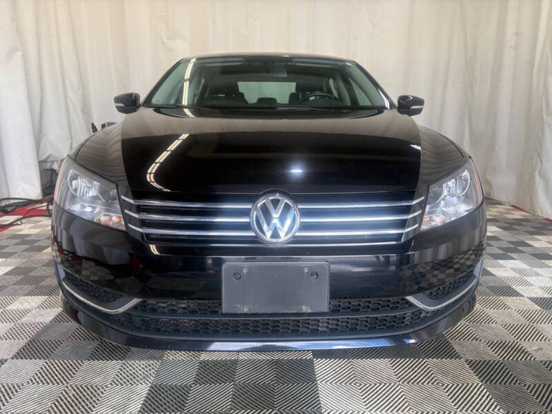 2015 Volkswagen Passat 1.8T Wolfsburg Edition