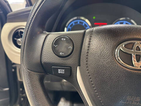 2017 Toyota Corolla LE