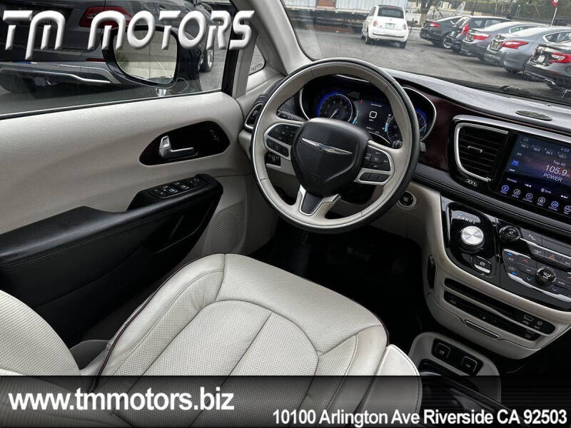 2017 Chrysler Pacifica Limited