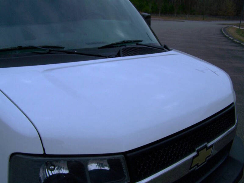 2017 Chevrolet Express LT 2500