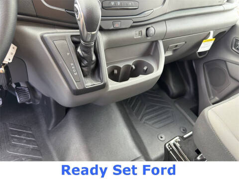 2025 Ford Transit