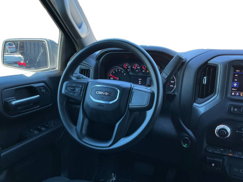 2023 GMC Sierra 1500 Pro