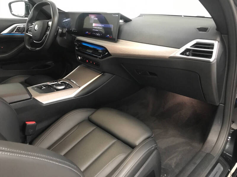 2025 BMW 4 Series 430i