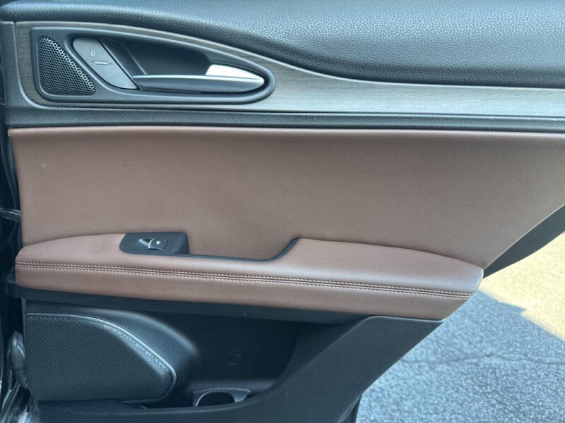 2020 Alfa Romeo Stelvio Ti