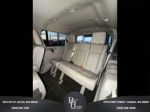 2017 Lincoln Navigator L Select