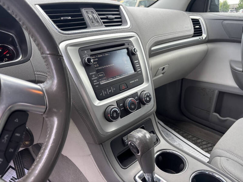 2016 GMC Acadia SLE-1