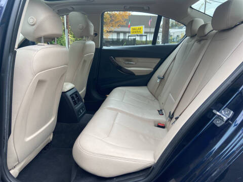 2015 BMW 3 Series 320i xDrive