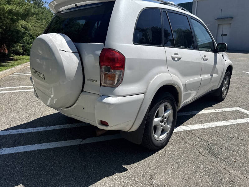 2003 Toyota RAV4