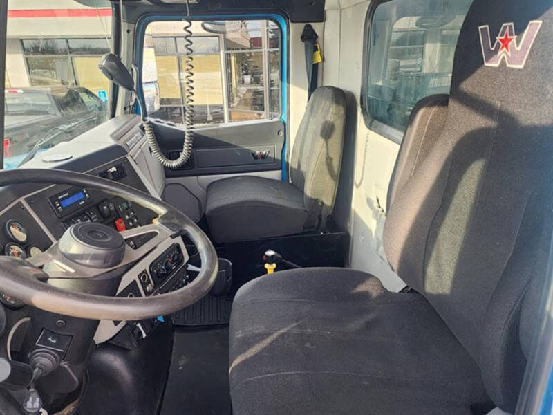 2020 Western Star 4700 SF