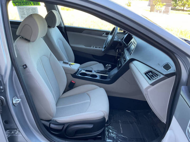 2017 Hyundai Sonata SE
