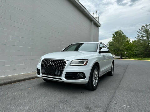 2015 Audi Q5 for sale at PREMIER AUTO SALES in Martinsburg WV