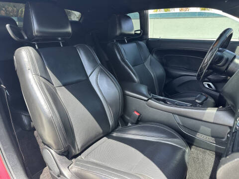 2018 Dodge Challenger R/T Plus