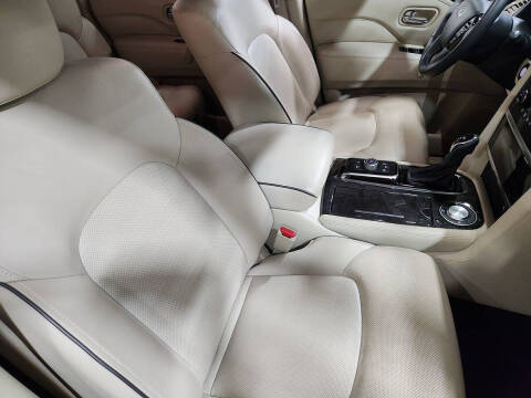 2022 Infiniti QX80 Luxe