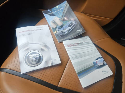 2015 Jaguar XF 3.0 Sport