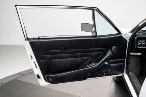 1974 De Tomaso Pantera