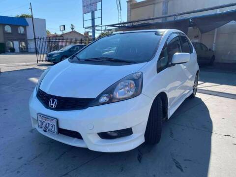 2013 Honda Fit for sale at Hunter's Auto Inc in North Hollywood CA