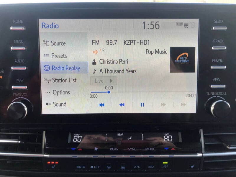 2024 Toyota Sienna XLE 7-Passenger