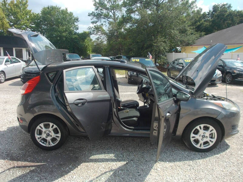 2016 Ford Fiesta SE