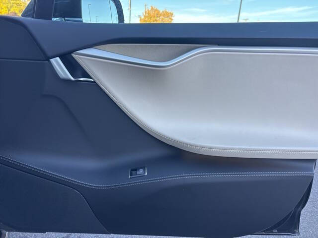 2017 Tesla Model S 75