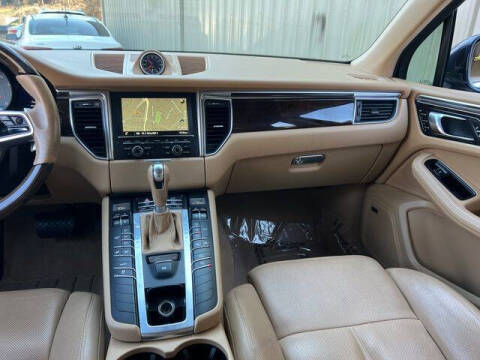 2016 Porsche Macan S