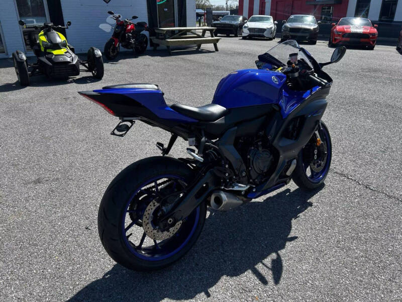 2022 Yamaha YZF-R7