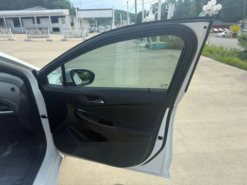 2017 Chevrolet Cruze LT Auto