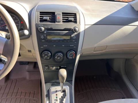 2010 Toyota Corolla LE