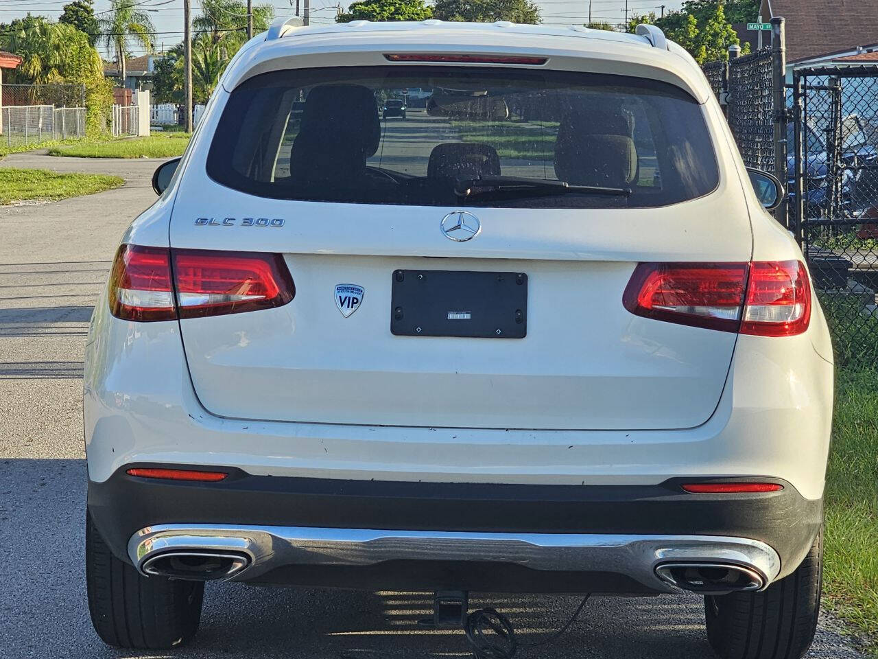 2017 MERCEDES-BENZ GLC-Class SUV / Crossover - $19,935