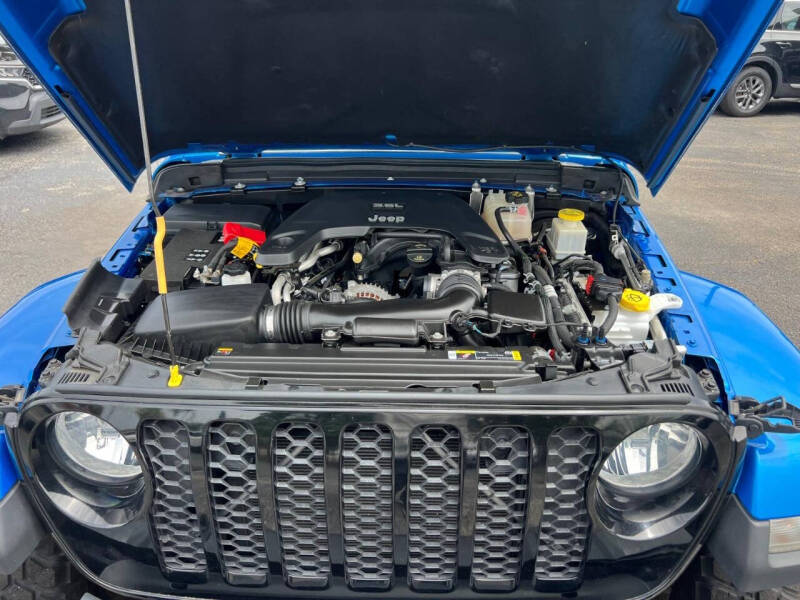 2021 Jeep Gladiator Willys Sport