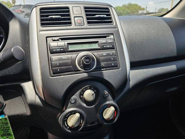 2014 Nissan Versa 1.6 SV