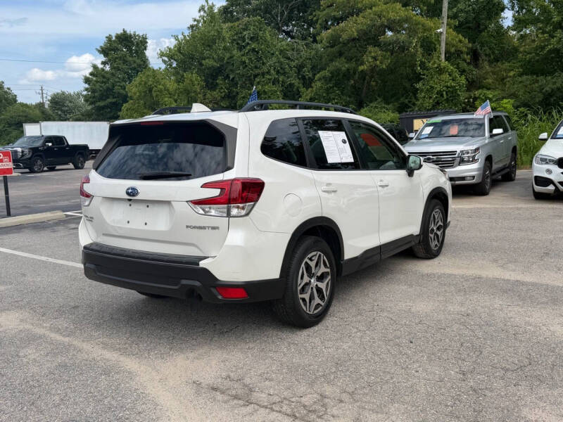 2023 Subaru Forester Premium