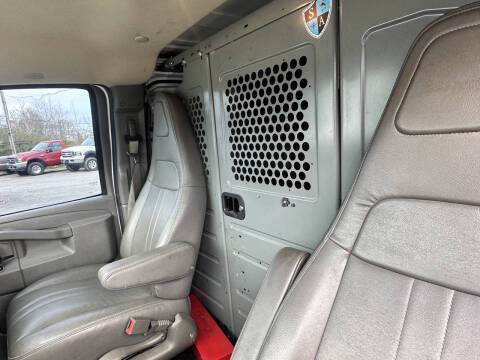 2017 Chevrolet Express 2500