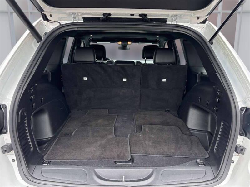 2022 Jeep Grand Cherokee WK Laredo X