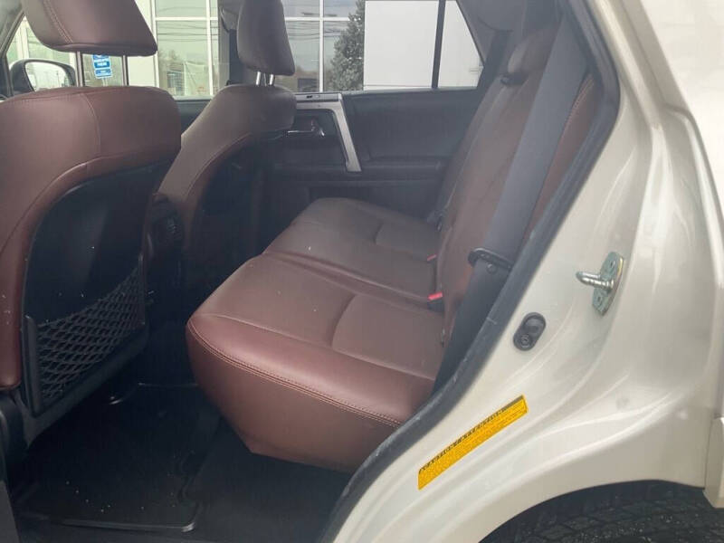 2016 Toyota 4Runner SR5