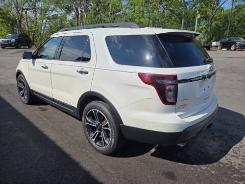2014 Ford Explorer Sport